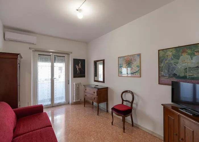 Casa Lilly, Luminosissimo A *